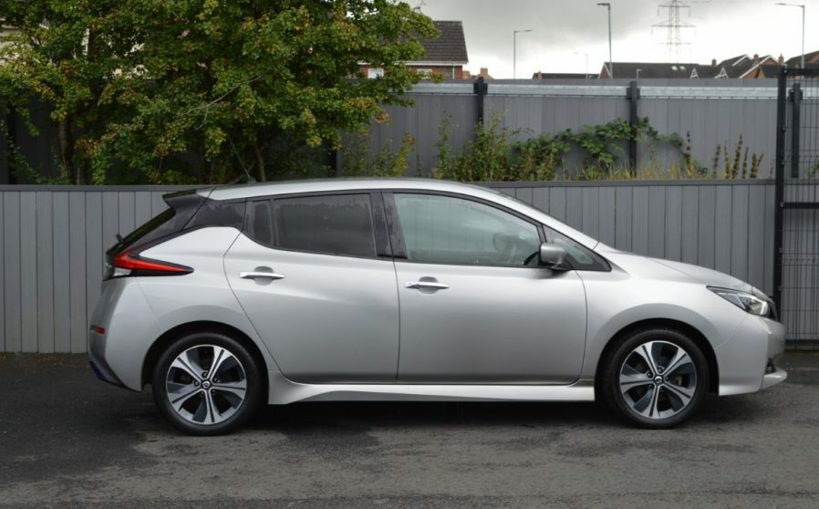 Nissan Leaf 40Kwh N-connecta Silver #4