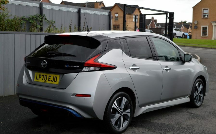 Nissan Leaf 40Kwh N-connecta Silver #5