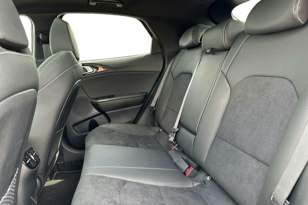 Kia Xceed 1.6 T Gdi Gt Line S Suv Dct White #4