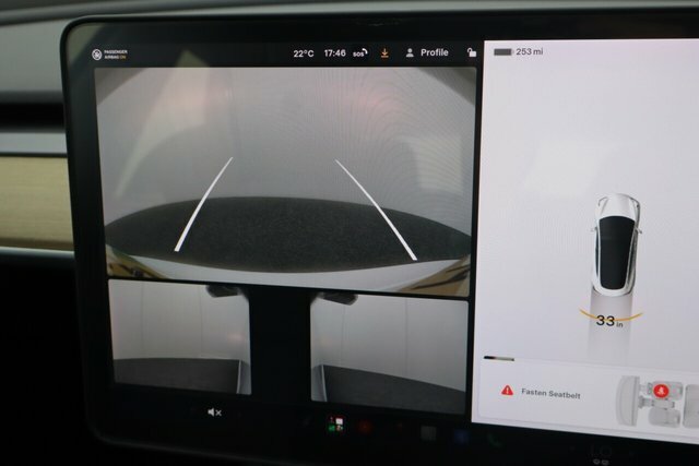 Tesla Model 3 Standard Range Plus Black #32