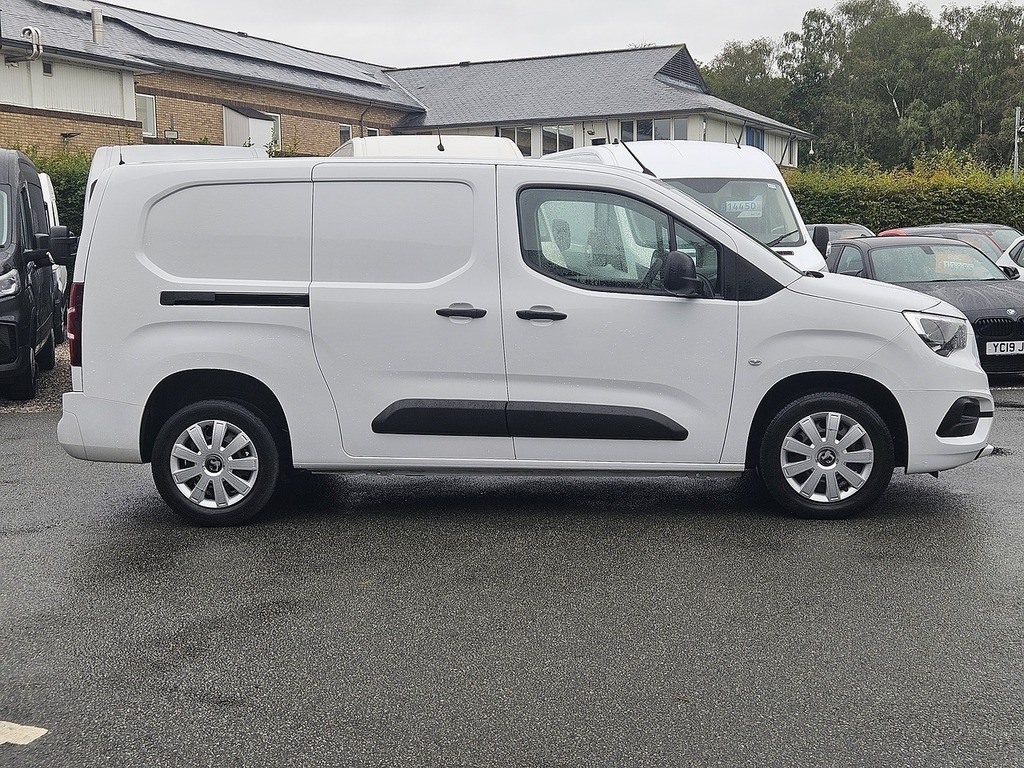 Vauxhall Combo Turbo D 2300 Sportive L2h1 Euro 6 2022 U2986 Ule White #5