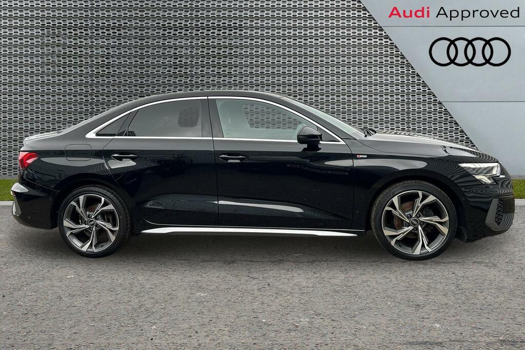 Audi A3 30 Tdi S Line Black #4