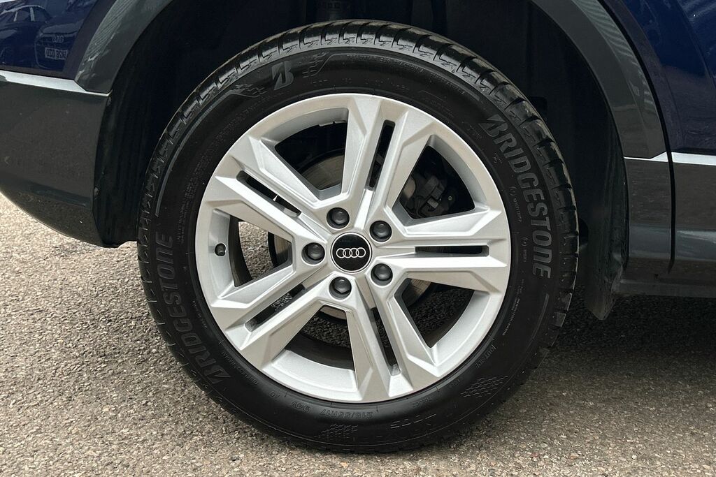 Audi Q2 Sport 30 Tfsi 116 Ps 6-Speed Blue #5