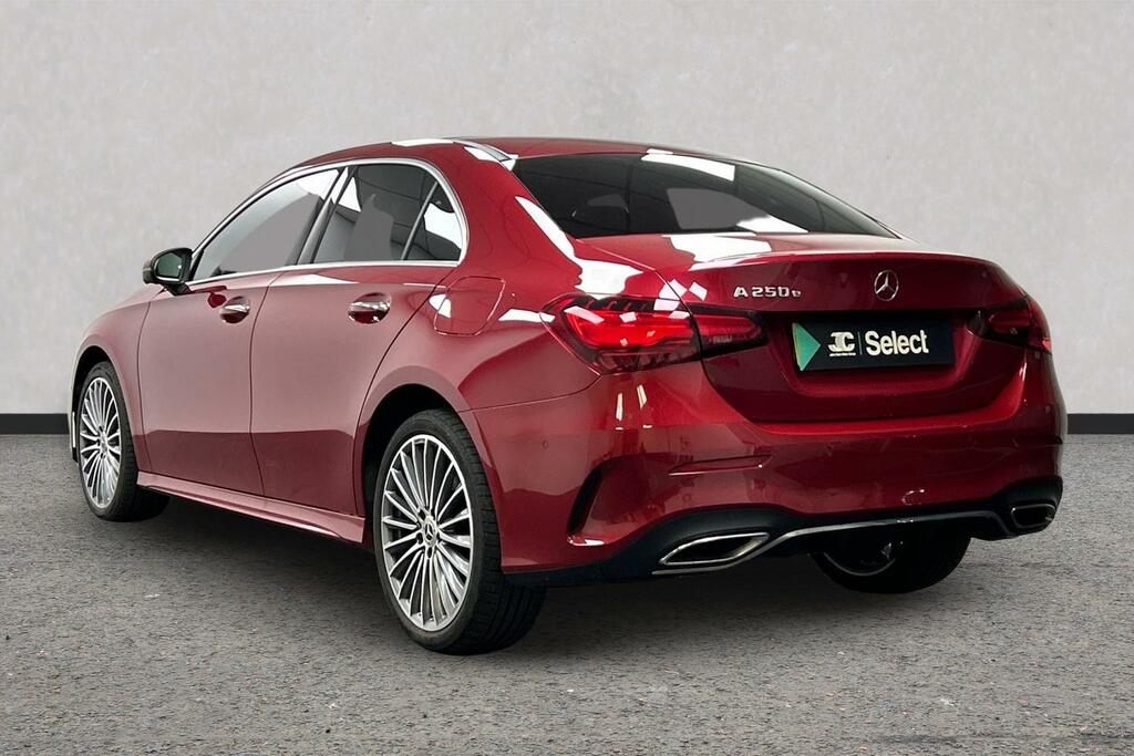 Mercedes-Benz A Class 1.3 A250e 15.6Kwh Amg Line Premium Plus 8G-dct E Red #4
