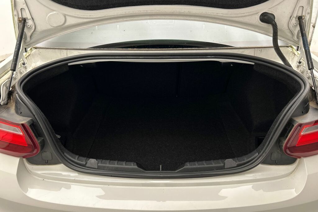 BMW 2 Series 220D M Sport U91185 White #13