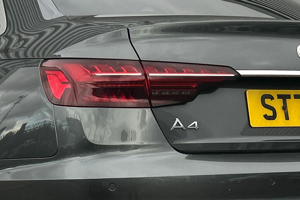 Audi A4 2.0 A4 Technik Black #20