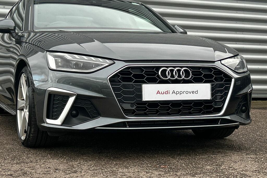 Audi A4 2.0 A4 Technik Black #31