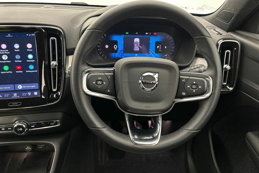 Volvo XC40 T3 Momentum Black #30