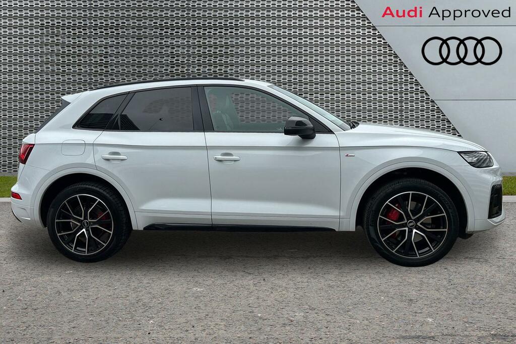 Audi Q5 Edition 1 50 Tfsi E Quattro 299 Ps S Tronic White #4