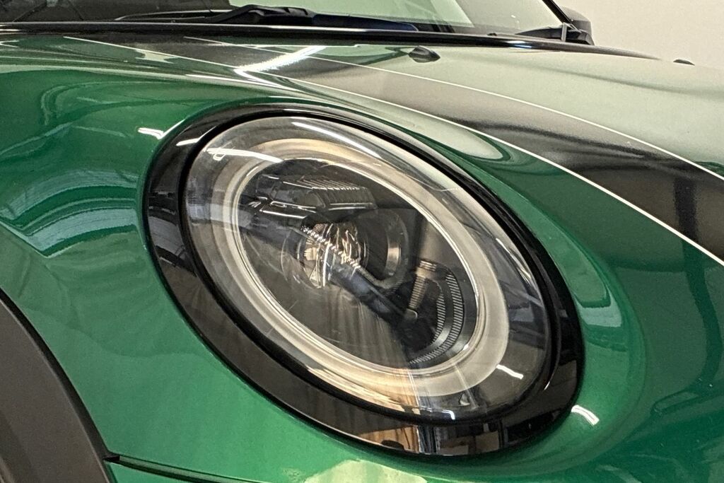 Mini Hatch 1.5 Cooper Classic Premium 2023 Silver #20