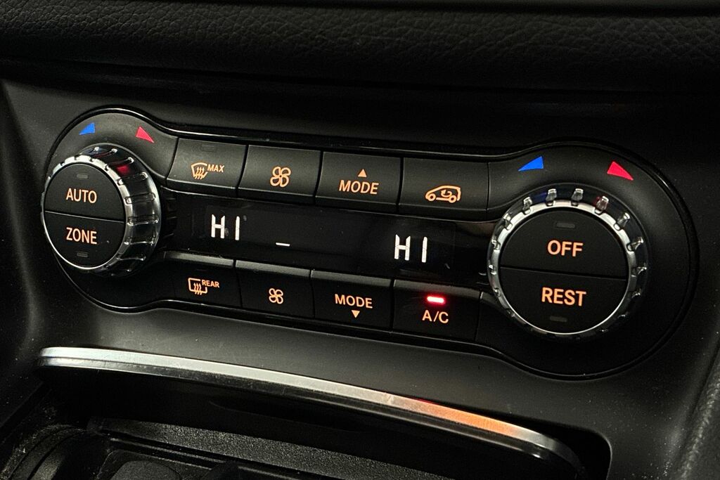 Mercedes-Benz GLA Class 1.6 Gla180 Urban Grey #34