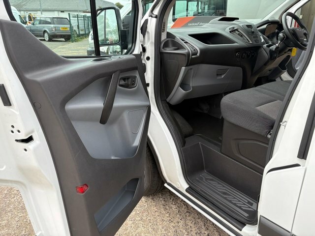 Ford Transit Custom 2.0 310 Kombi Tdci 104 Bhp.9 Seatsair Coneur Silver #9