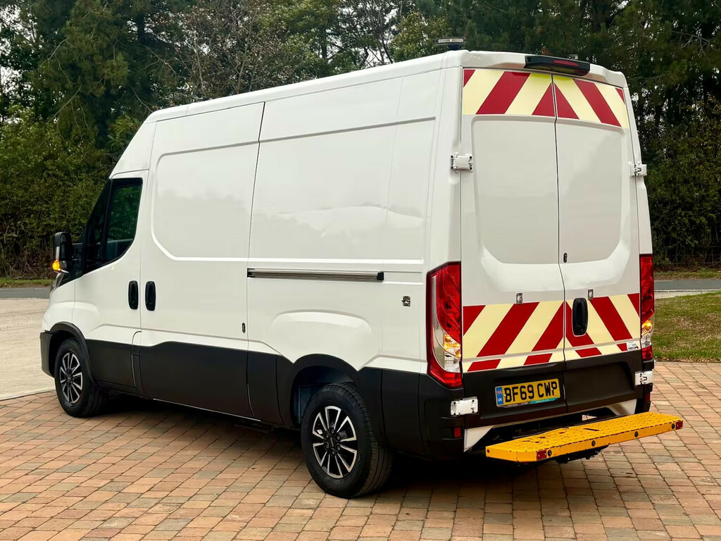 Mercedes-Benz Sprinter Diesel #4