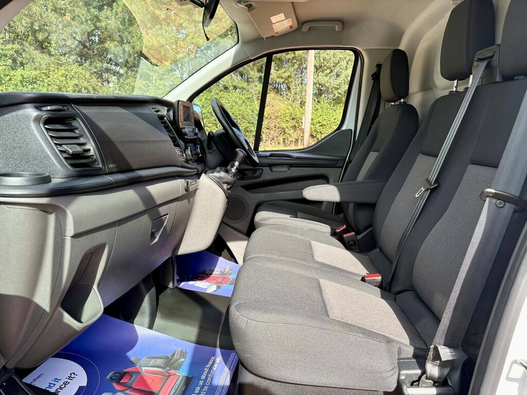 Ford Transit Custom Limited Black #11