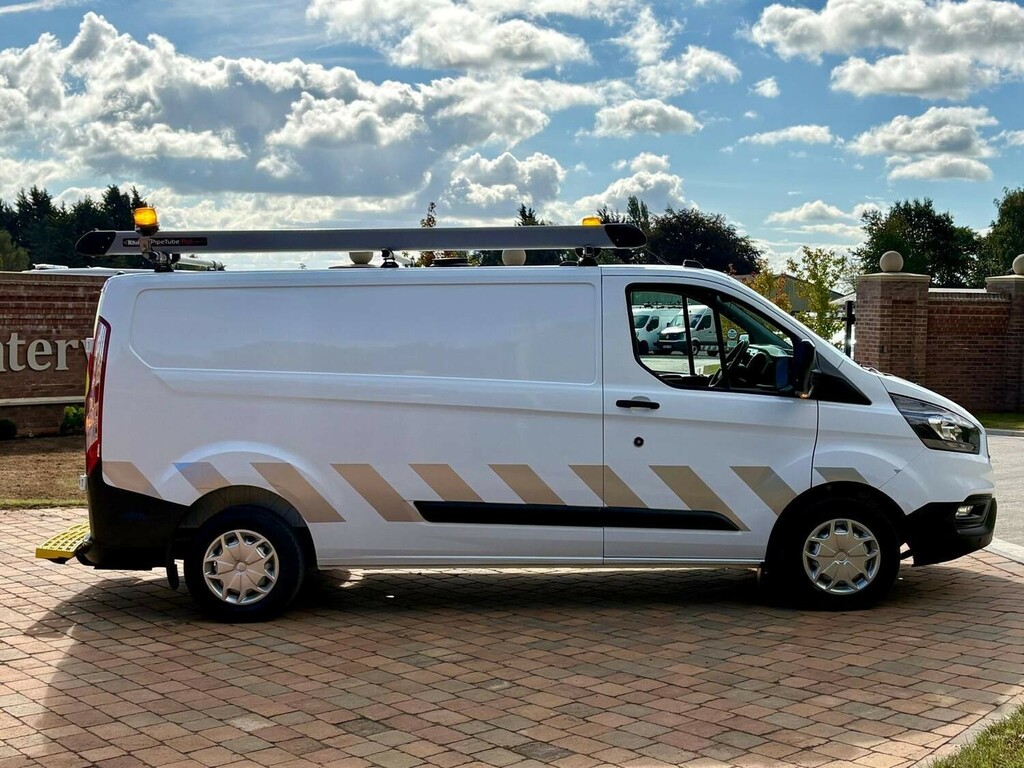 Ford Transit Custom Limited Black #6
