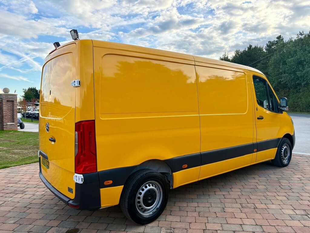 Mercedes-Benz Sprinter Diesel  #5