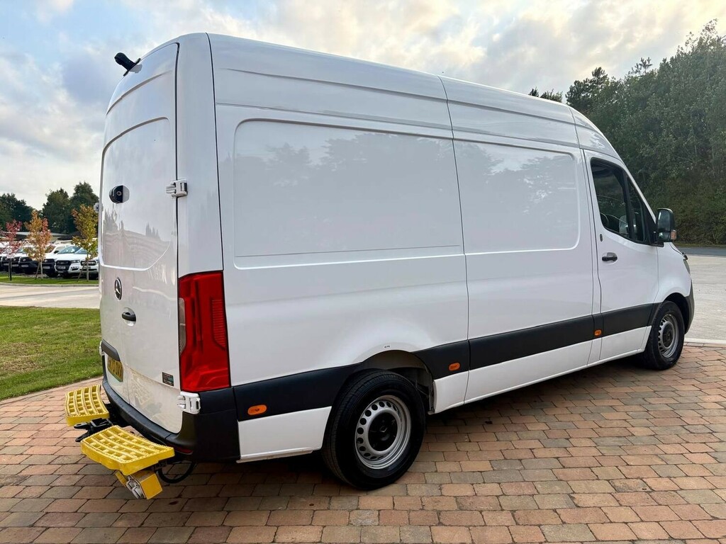 Mercedes-Benz Sprinter Diesel  #5