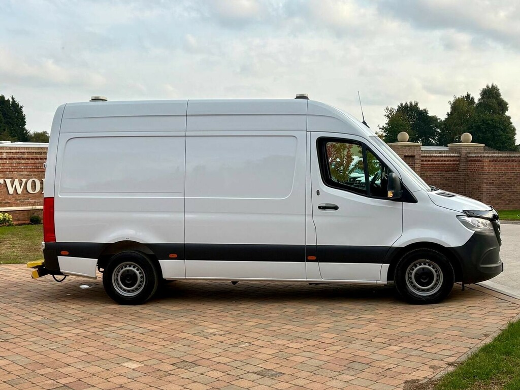 Mercedes-Benz Sprinter Diesel  #6