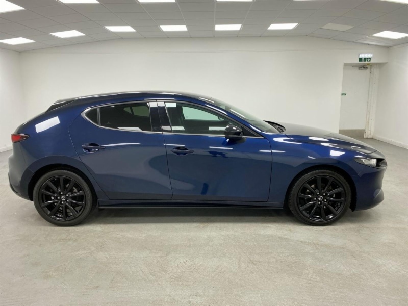 Mazda 3 2.0 Skyactiv-g Mhev Sport Lux Hatchback White #5
