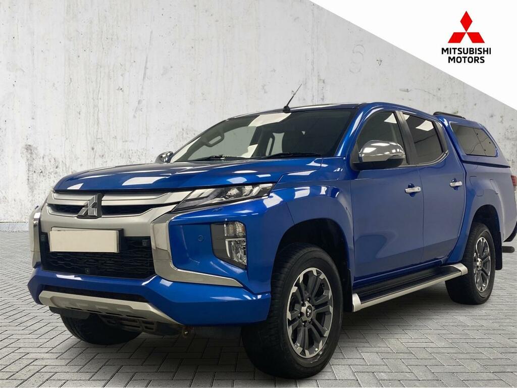 Mitsubishi L200 Di-d Dc Barbarian Red #20