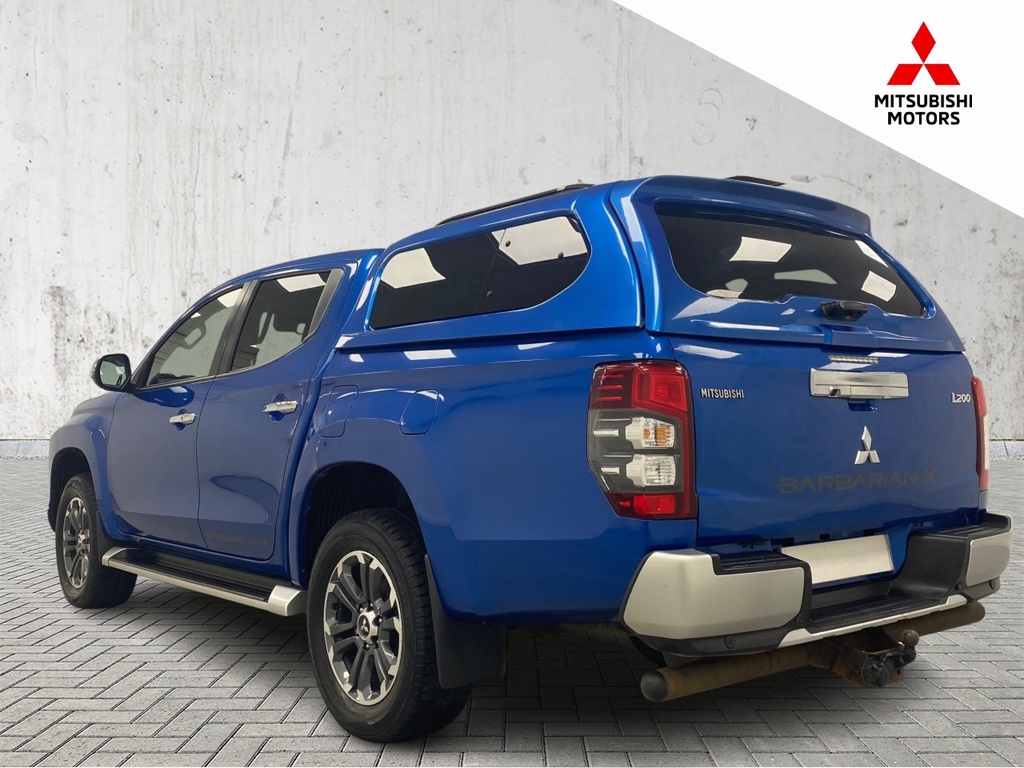Mitsubishi L200 Di-d Dc Barbarian Red #13