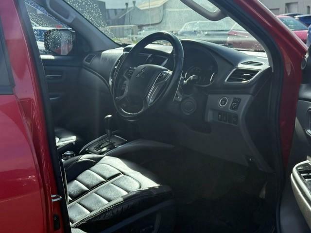 Mitsubishi L200 Di-d Dc Barbarian Red #9