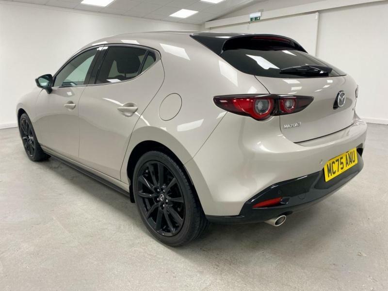 Mazda 3 2.5 E-skyactiv G Mhev 140 Exclusive-line White #96