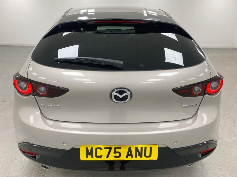 Mazda 3 2.5 E-skyactiv G Mhev 140 Exclusive-line White #114