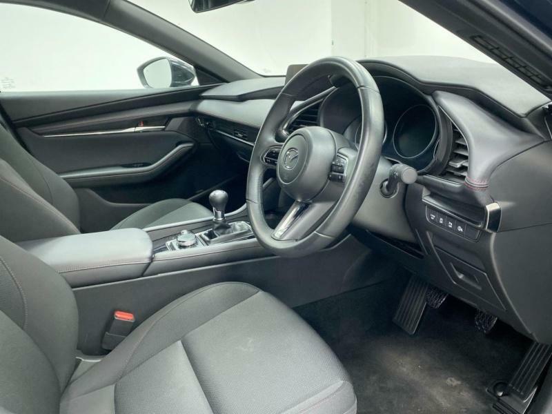 Mazda 3 2.5 E-skyactiv G Mhev 140 Exclusive-line White #29