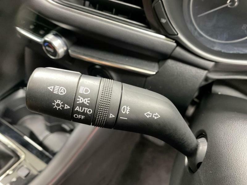 Mazda 3 2.5 E-skyactiv G Mhev 140 Exclusive-line White #127