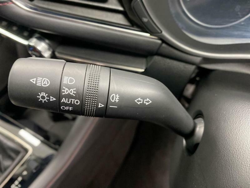 Mazda 3 2.5 E-skyactiv G Mhev 140 Exclusive-line White #82
