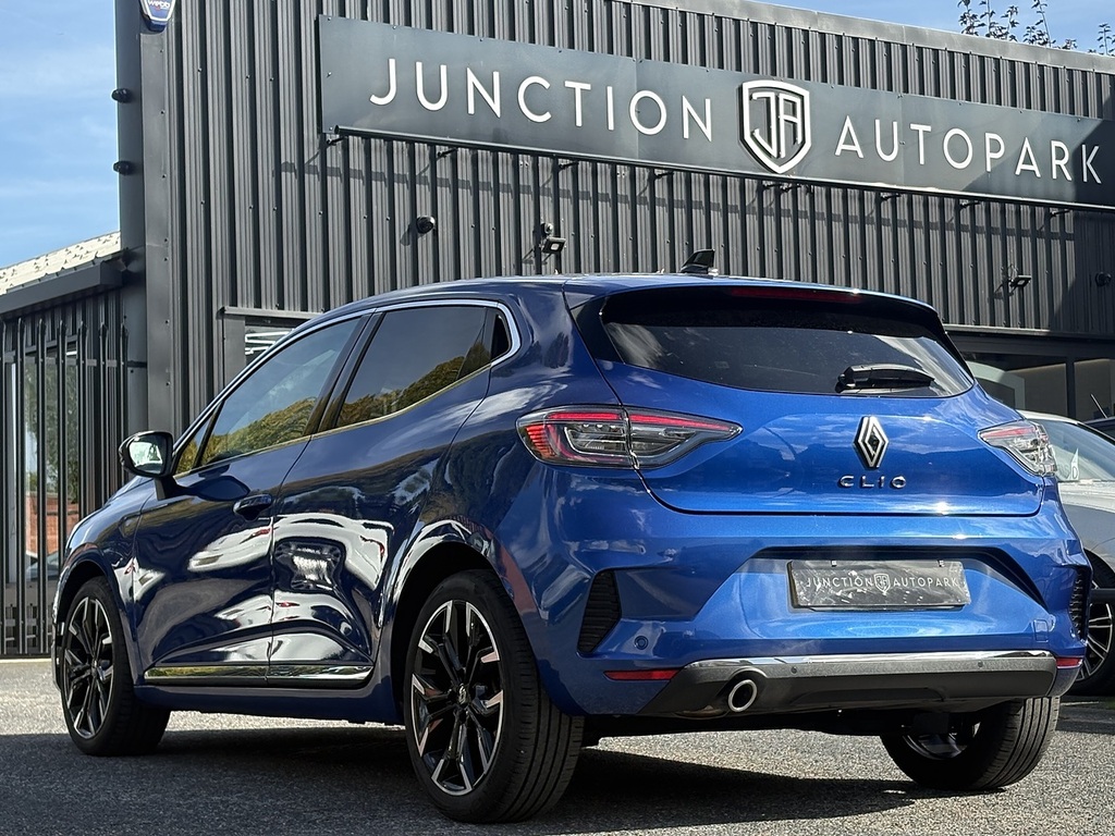 Renault Clio Tce Techno Blue #2
