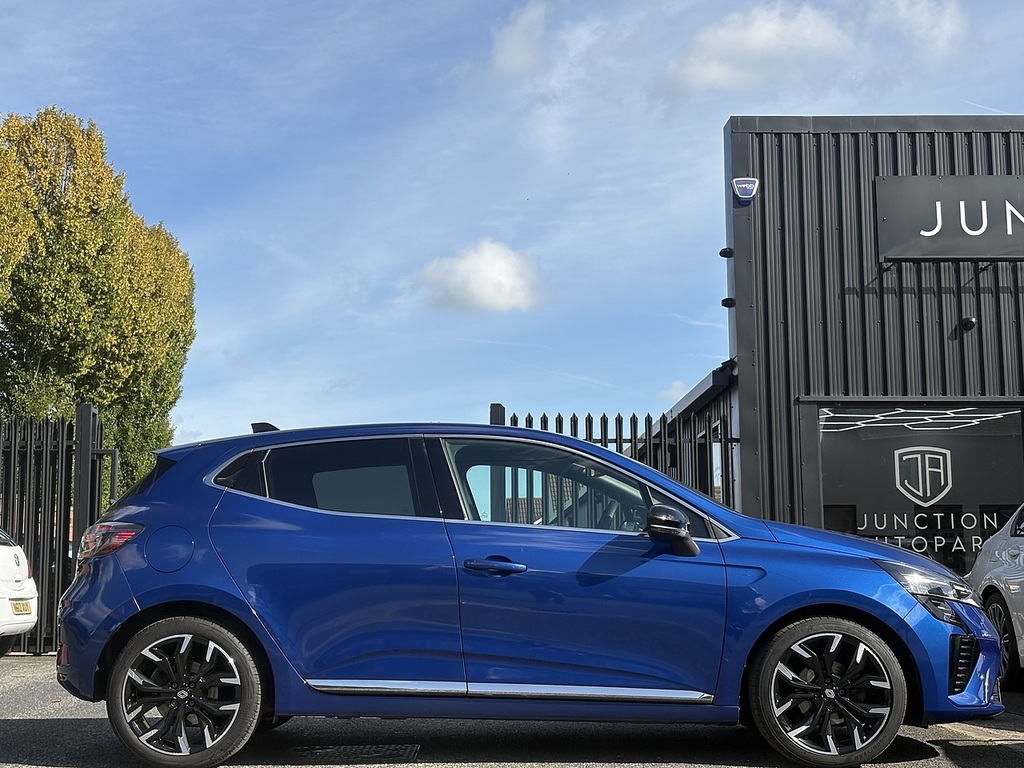 Renault Clio Tce Techno Blue #5