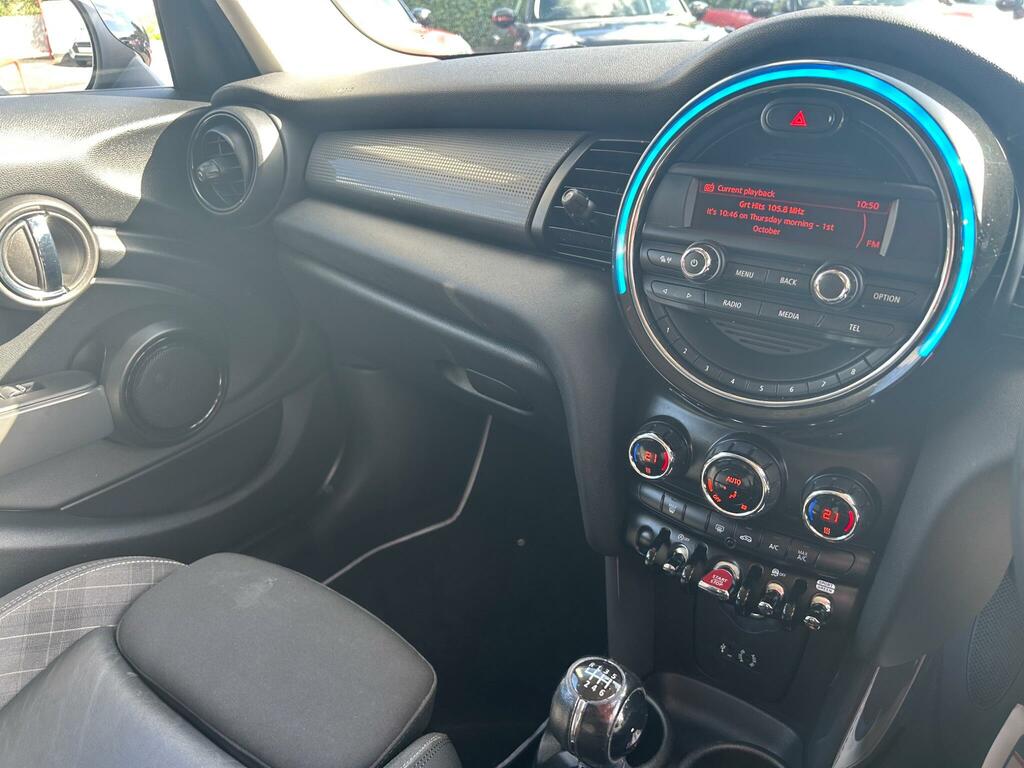 Mini Hatch Hatchback 2.0 Cooper Sd Euro 6 Ss 201 Black #28