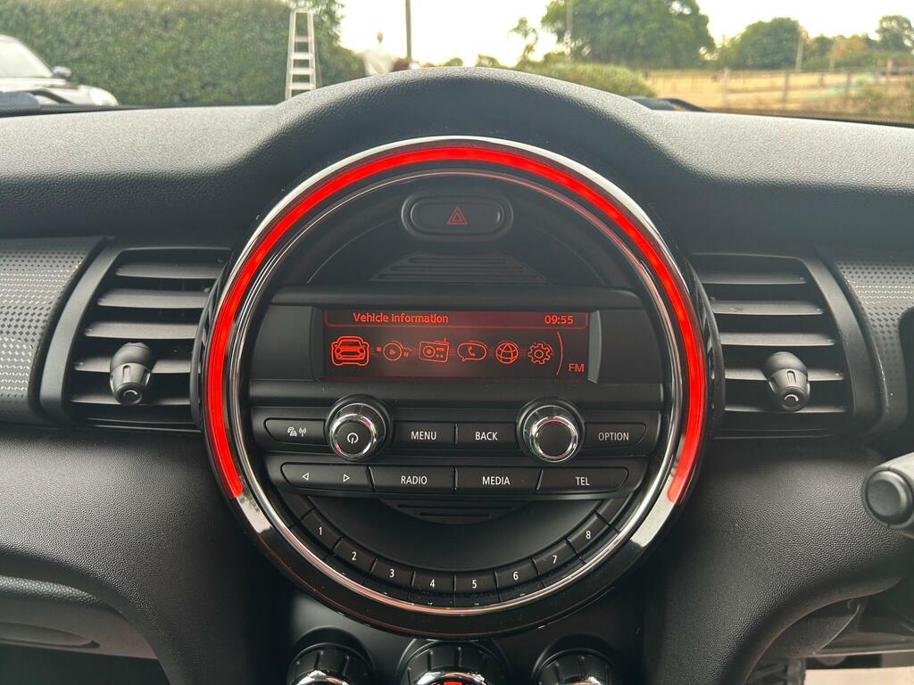 Mini Hatch Cooper Orange #23