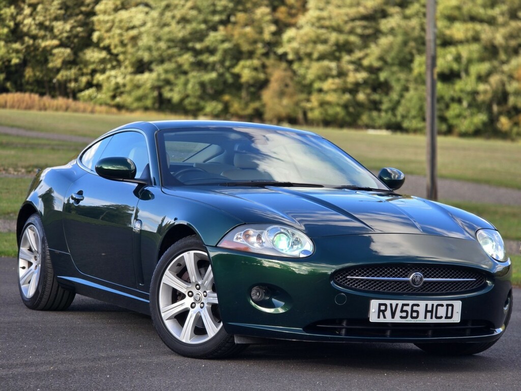 Jaguar XK 4.2 V8 Green