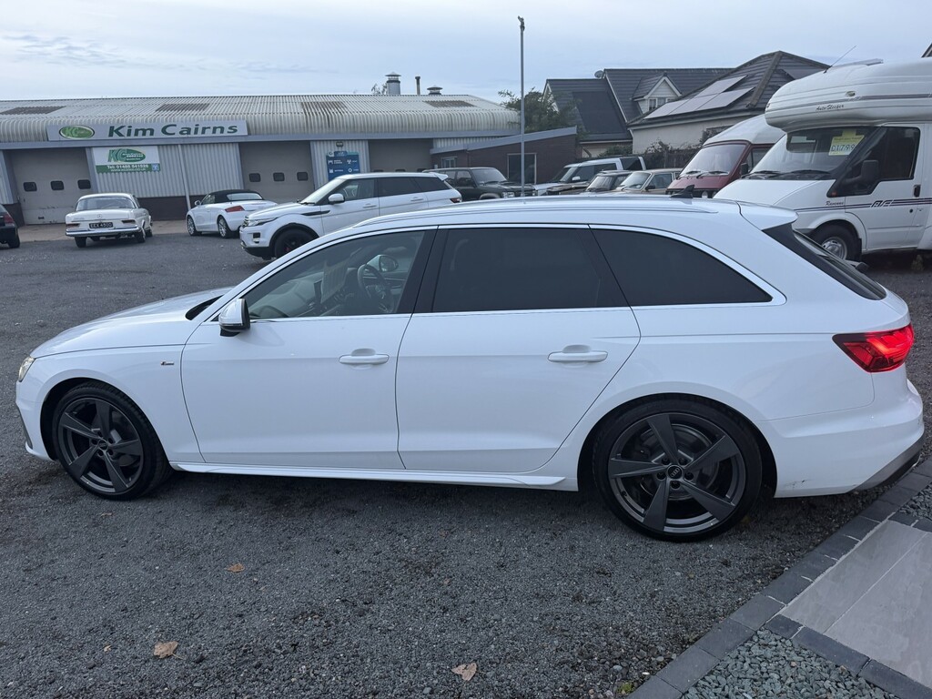 Audi A4 Avant 2.0 Tdi 35 S Line White #4