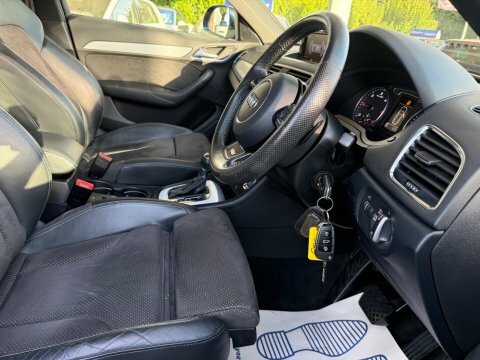 Audi Q3 2.0 Tdi S #12