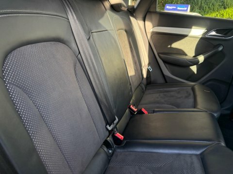 Audi Q3 2.0 Tdi S #15