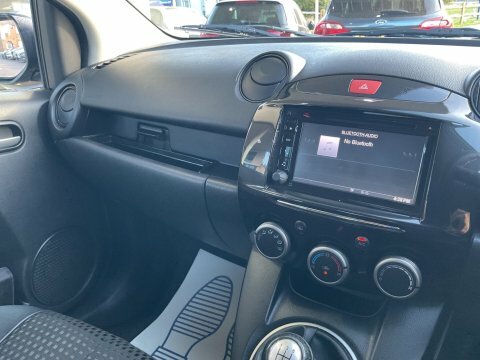 Mazda 2 Hatchback 1.3 Venture Euro 5 201463 Blue #10
