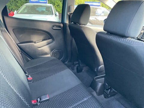 Mazda 2 Hatchback 1.3 Venture Euro 5 201463 Blue #15