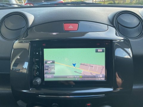 Mazda 2 Hatchback 1.3 Venture Euro 5 201463 Blue #17