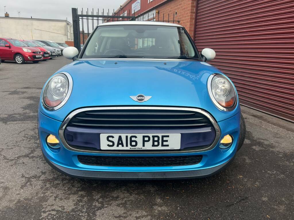 Mini Hatch 1.5 Cooper Blue #2