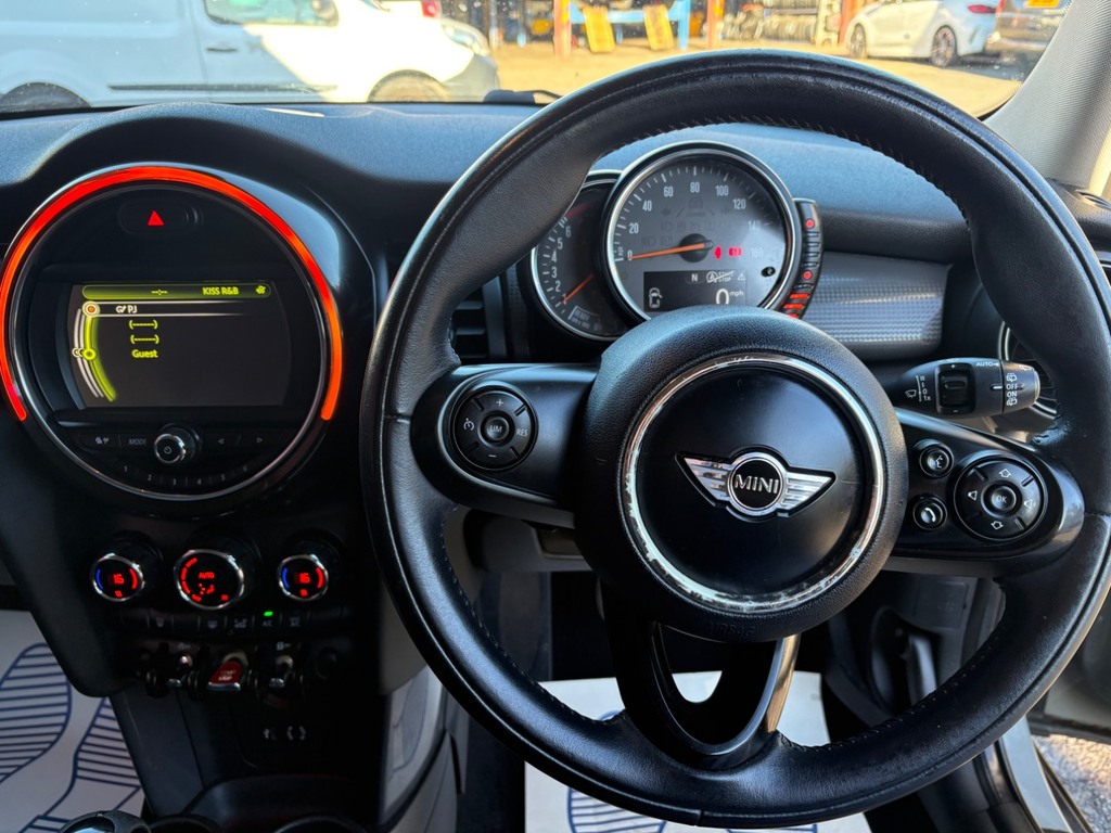 Mini Hatch 1.5 Cooper Grey #3