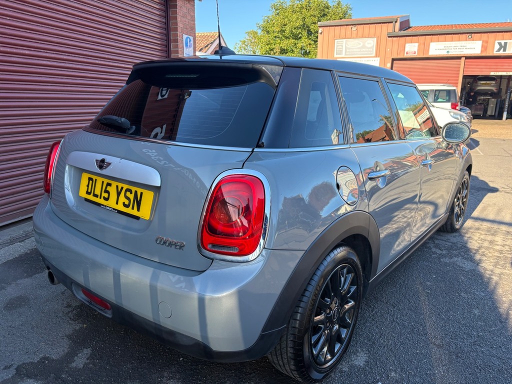 Mini Hatch 1.5 Cooper Grey #4