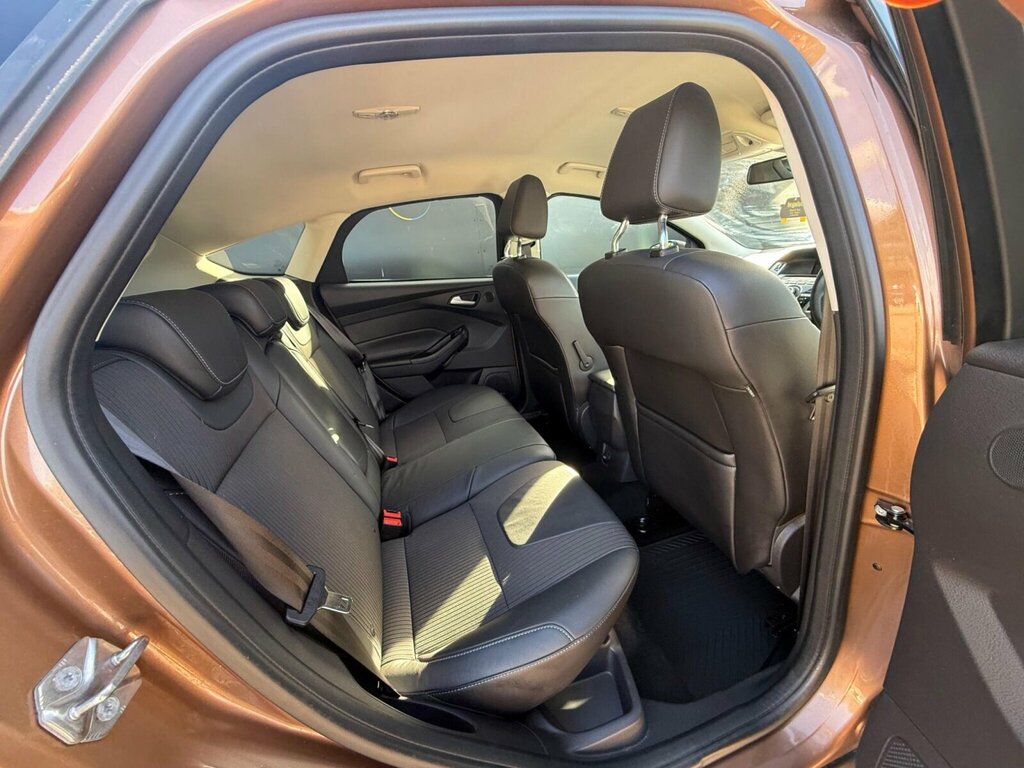 Ford Focus 1.6 Tdci Econetic Zetec Euro 5 Ss Black #20