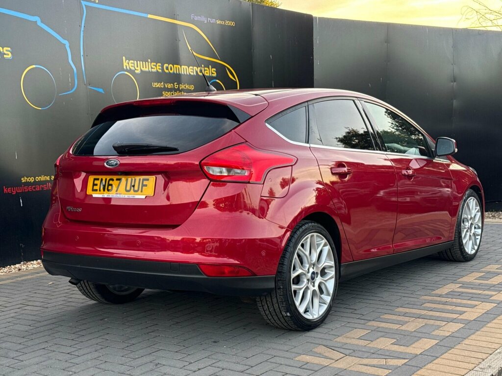 Ford Focus 1.5 Tdci Titanium X Euro 6 Ss Red #5