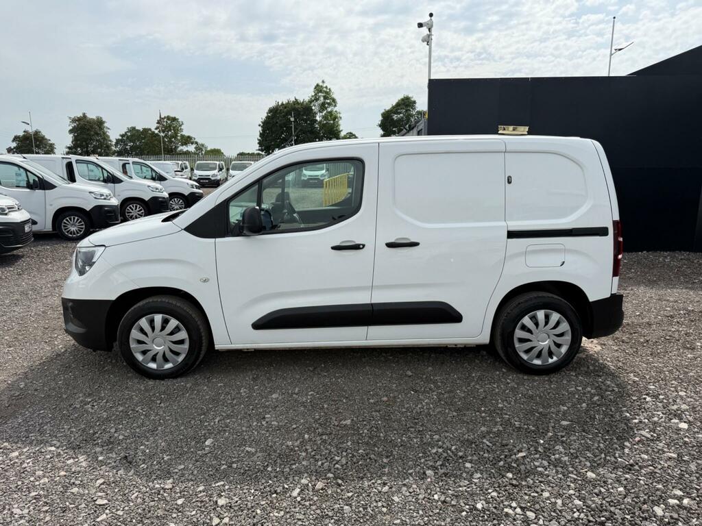 Vauxhall Combo 1.5 Turbo D 2000 Edition L1 H1 Euro 6 Ss White #3