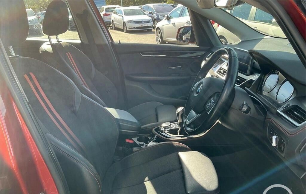 BMW 2 Series Active Tourer 218I M Sport White #17