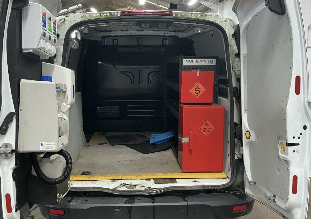 Ford Transit Connect Mpv White #6